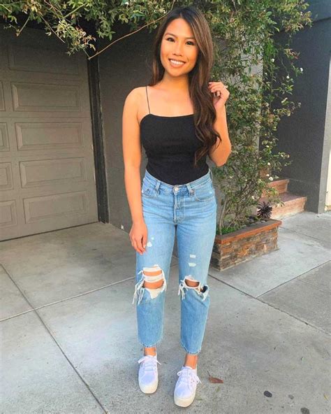 'petite.